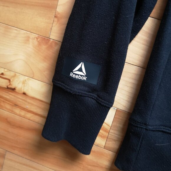 Reebok Crewneck Sweatshirt Women's size Medium - Black - Picture 2 of 4